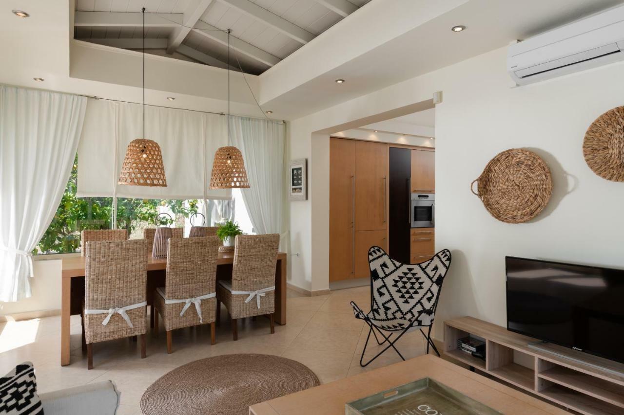 Levantes Luxury Home - Nature Inspired, Pool & Bbq, By Thinkvilla Prinés Exterior foto